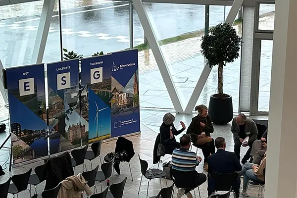 Deltagere i ESG Netværk Fyn i gruppe dialog til møde nr. 2